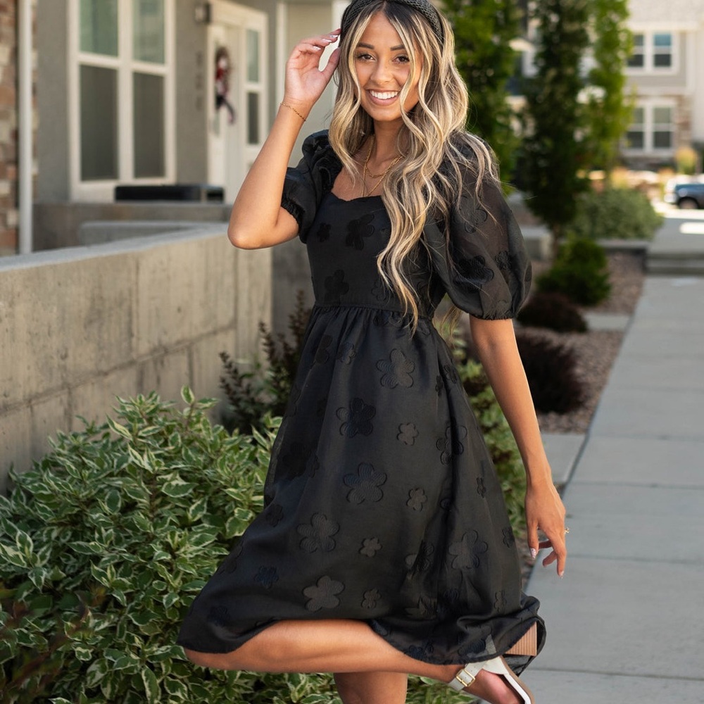 NWT Baltic Born Elegant Black Floral Dress